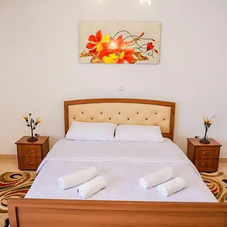 Lori House Apartament *